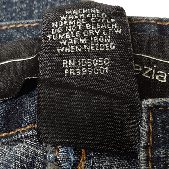 Venezia Jean Capris Women's 16 - Picture 13 of 14